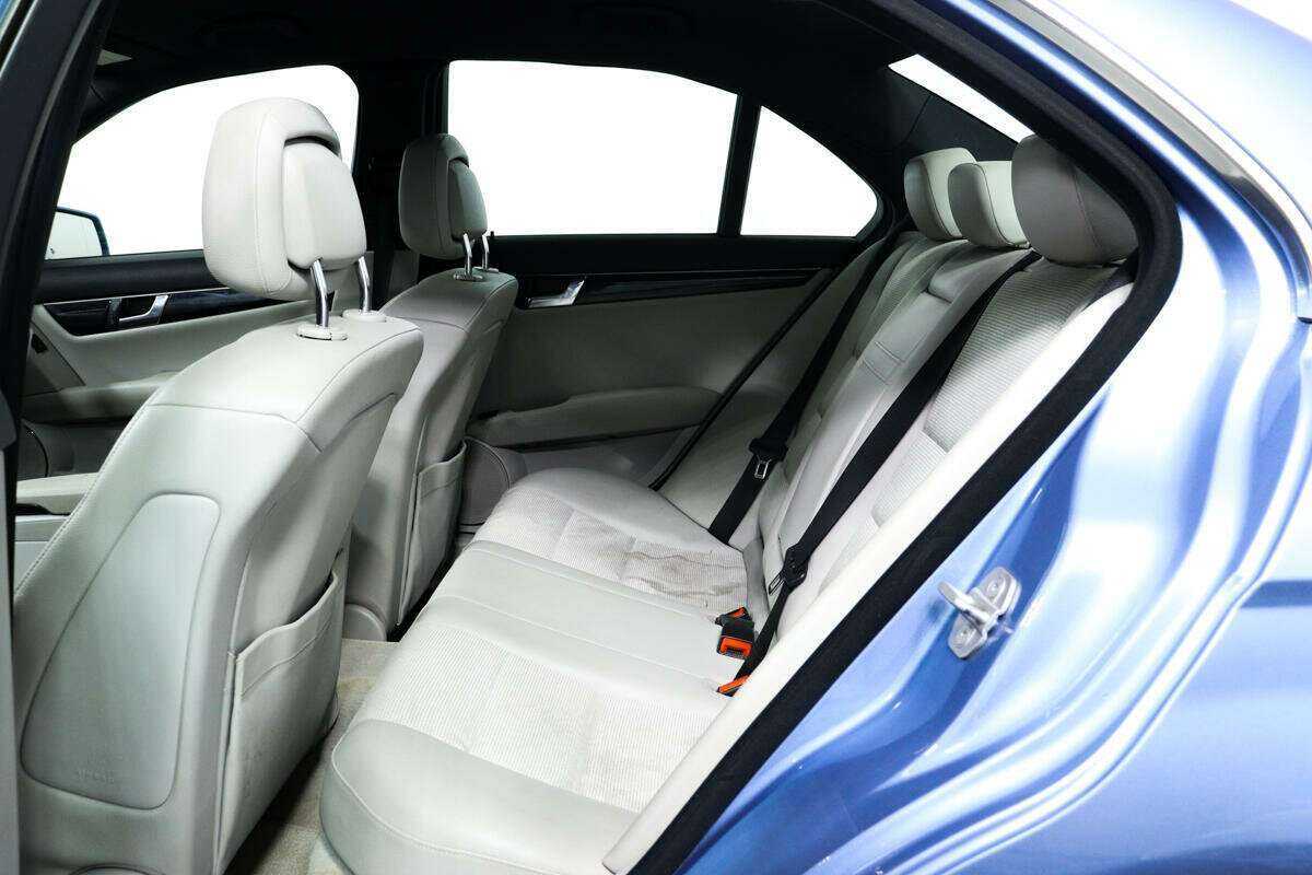 Mercedes-Benz C-Класс 2011 года с пробегом. Фото: #11