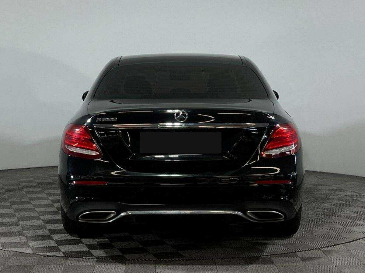 Mercedes-Benz E-Класс 2016 года с пробегом. Фото: #4