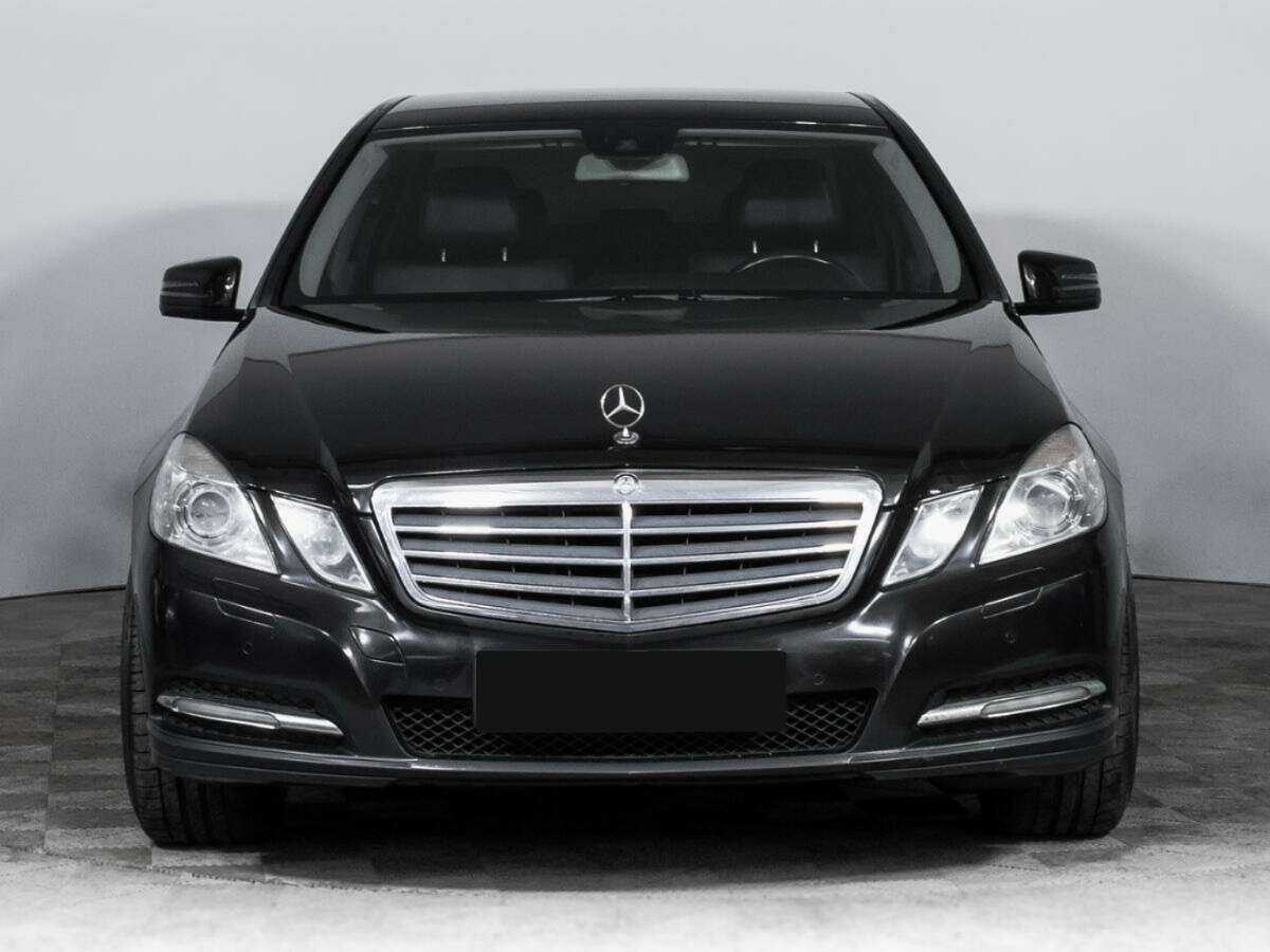 Mercedes-Benz E-Класс 2012 года с пробегом. Фото: #1