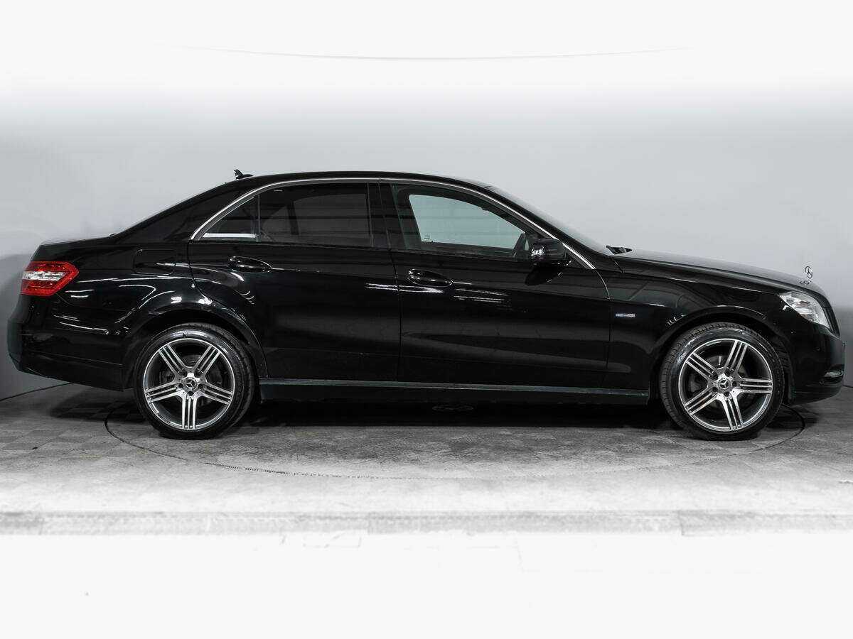 Mercedes-Benz E-Класс 2012 года с пробегом. Фото: #3