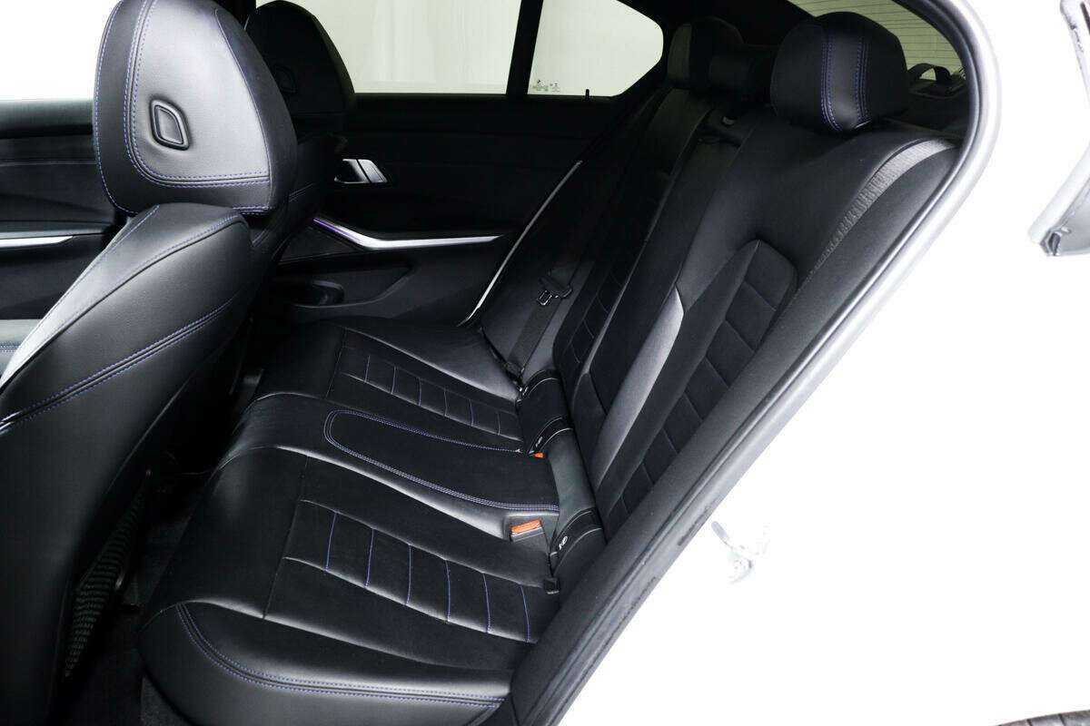 BMW 3 серии 2019 года с пробегом. Фото: #11