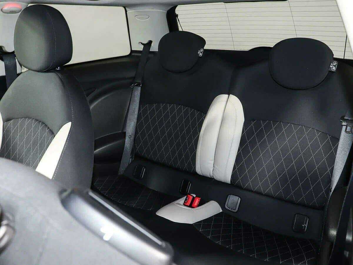 Mini Hatch 2012 года с пробегом. Фото: #13