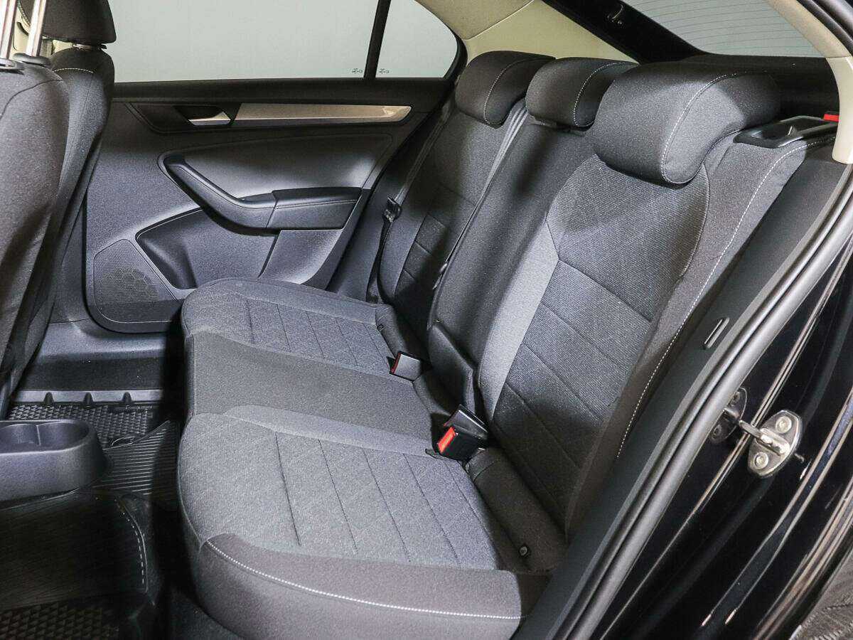 Б/У Фольксваген Поло 2020 года. Фото: #9