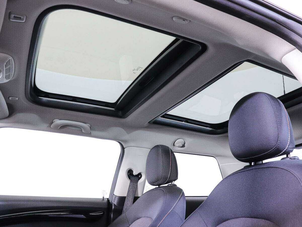 Mini Hatch 2021 года с пробегом. Фото: #14