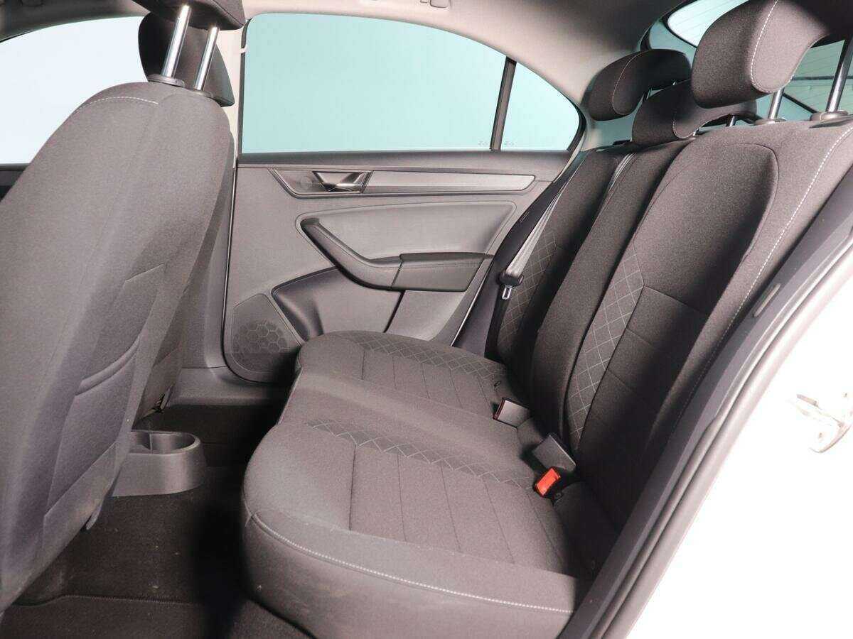 Б/У Шкода Рапид 2020 года. Фото: #7