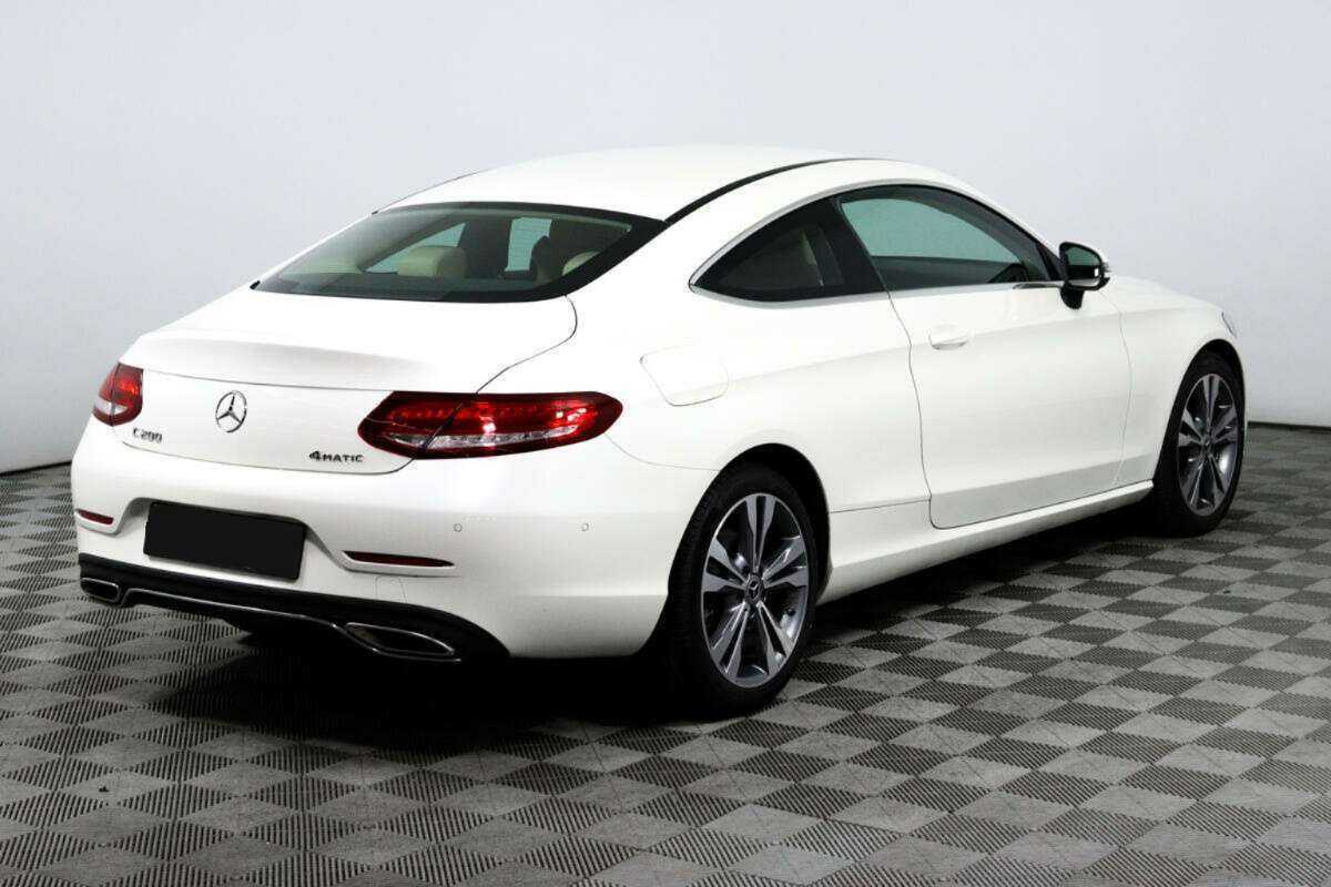 Mercedes-Benz C-Класс 2017 года с пробегом. Фото: #4