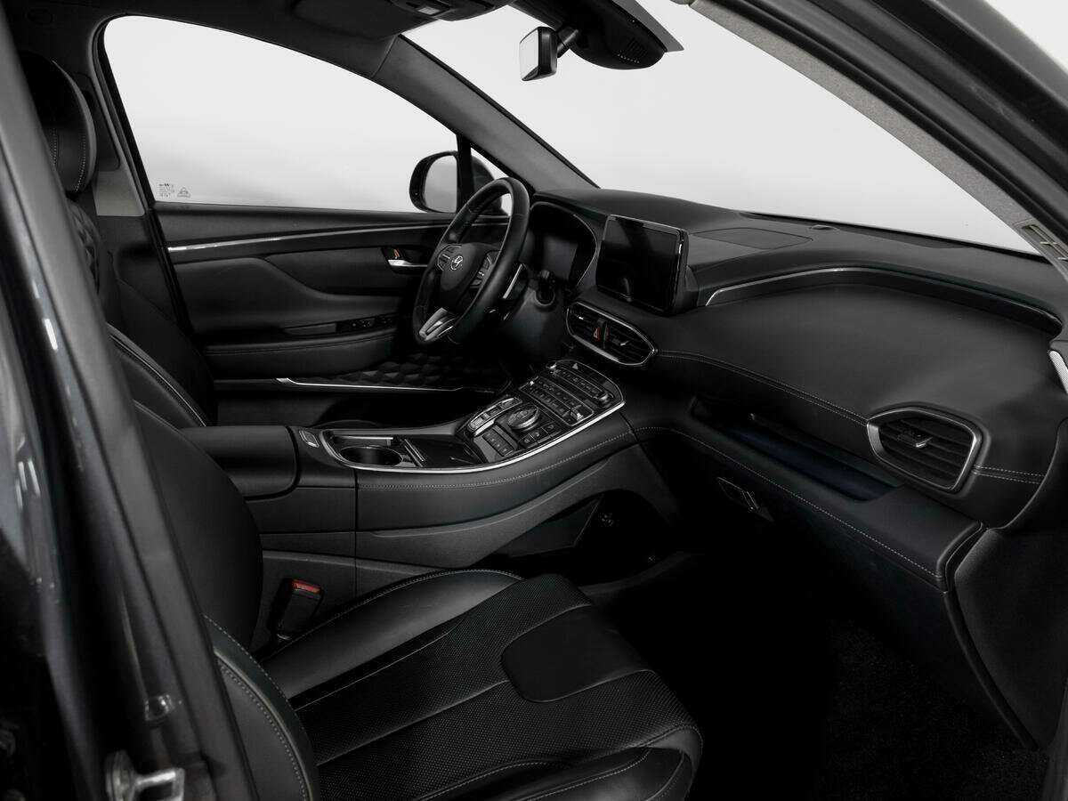 Hyundai Santa Fe 2021 года с пробегом. Фото: #7