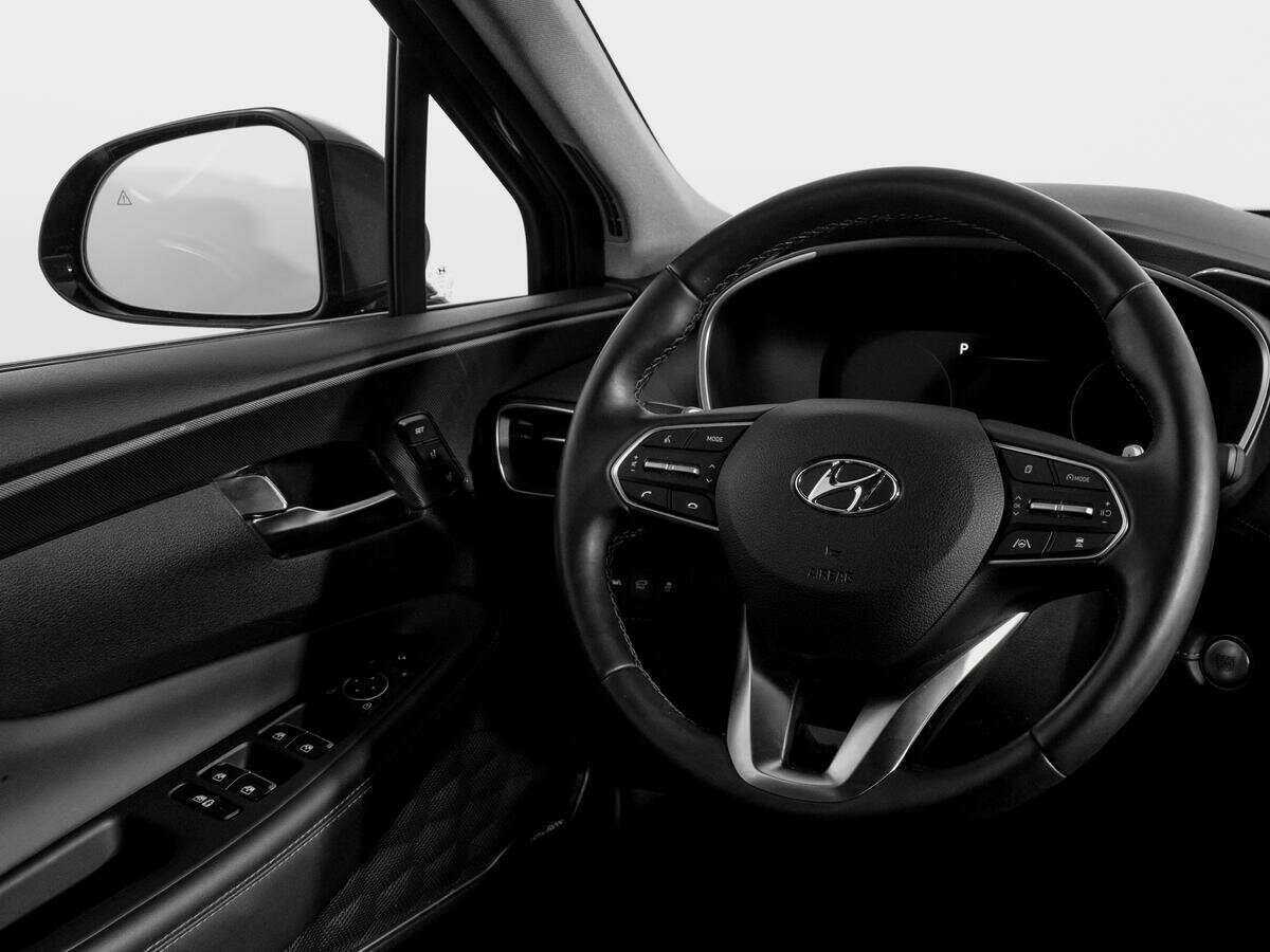 Hyundai Santa Fe 2021 года с пробегом. Фото: #12