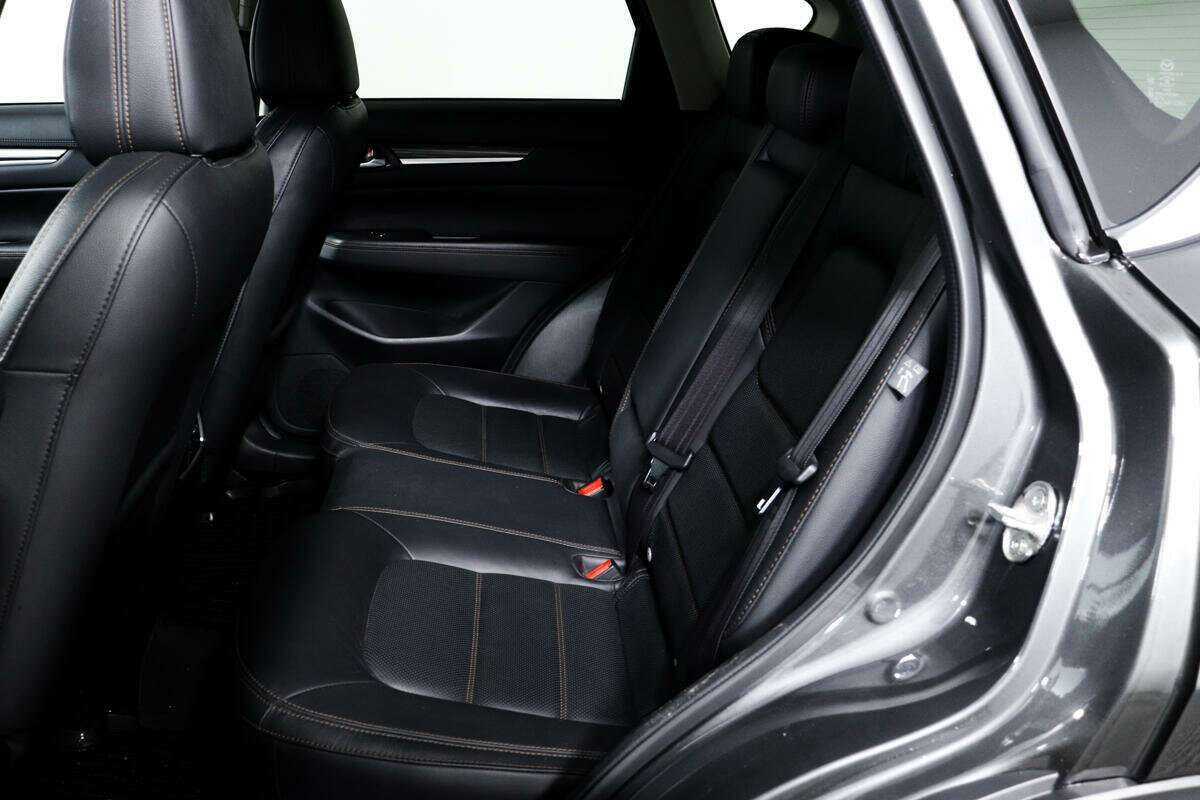 Mazda CX-5 2020 года с пробегом. Фото: #9