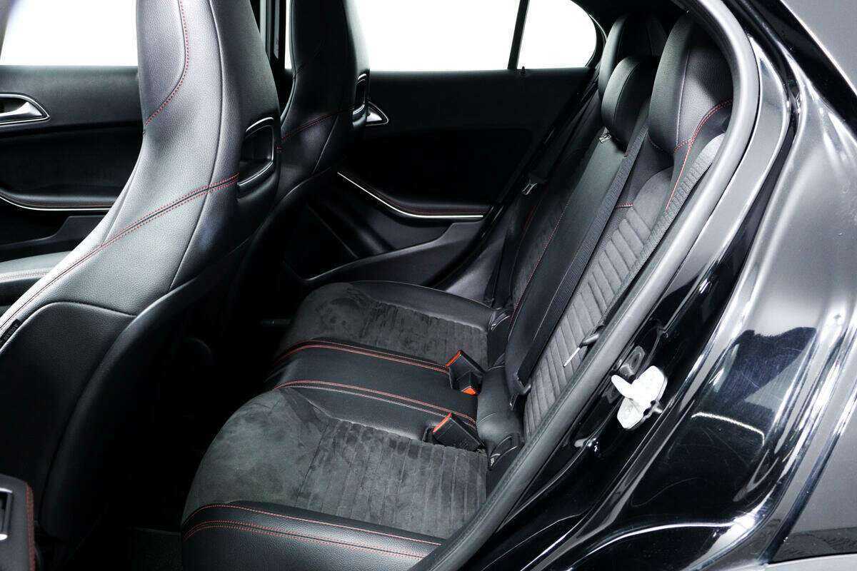 Mercedes-Benz GLA 2015 года с пробегом. Фото: #11