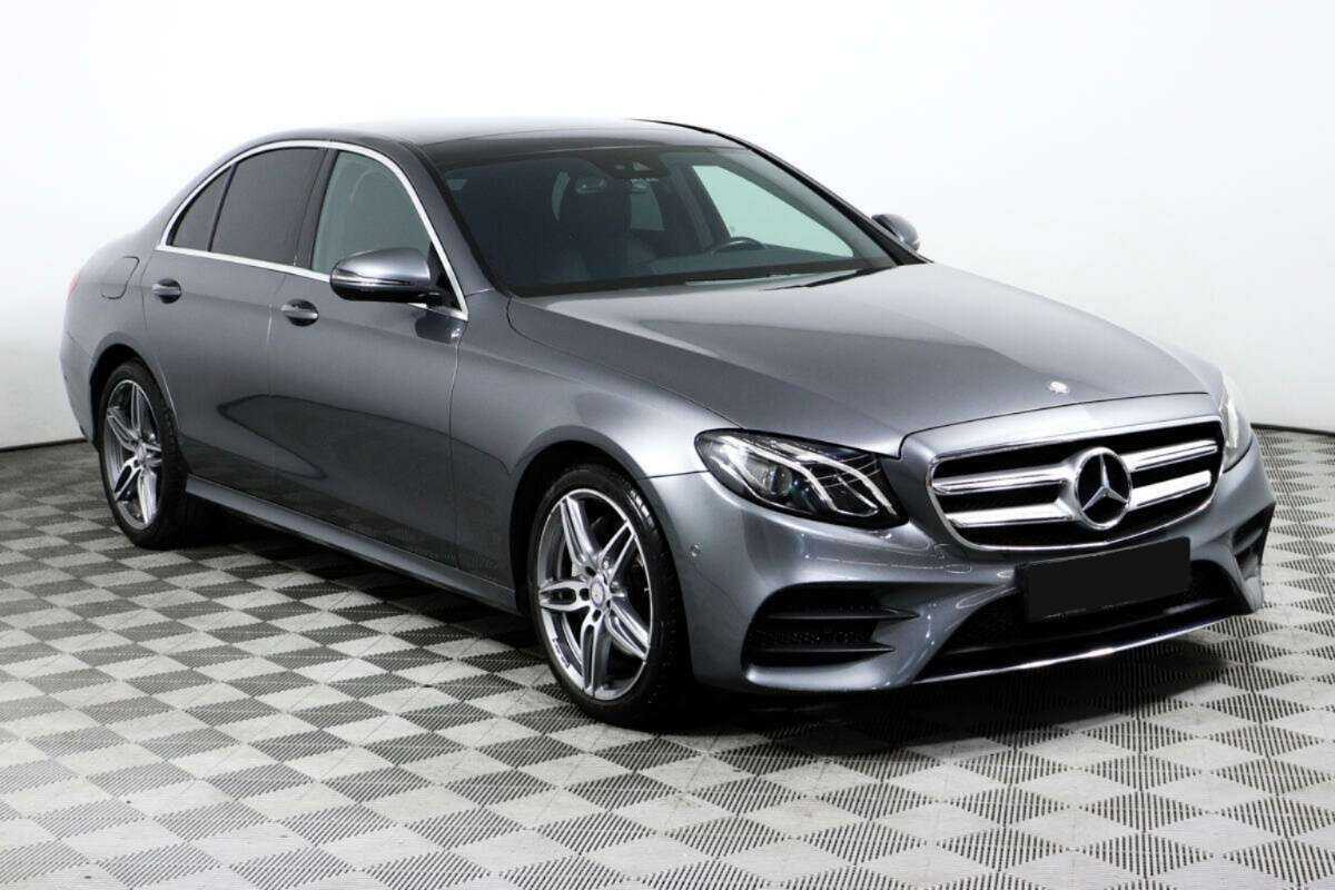 Mercedes-Benz E-Класс 2016 года с пробегом. Фото: #2