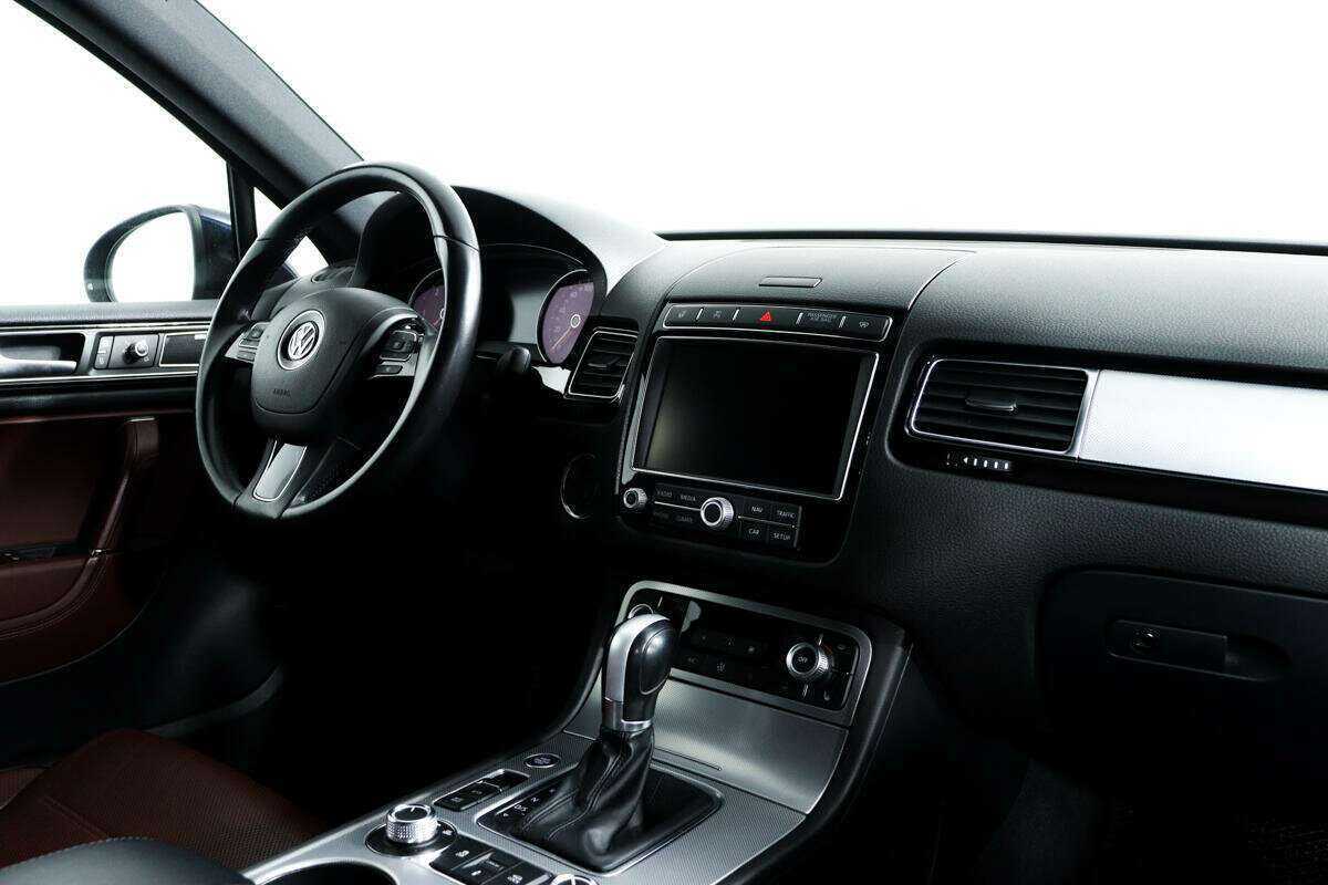 Volkswagen Touareg 2016 года с пробегом. Фото: #8