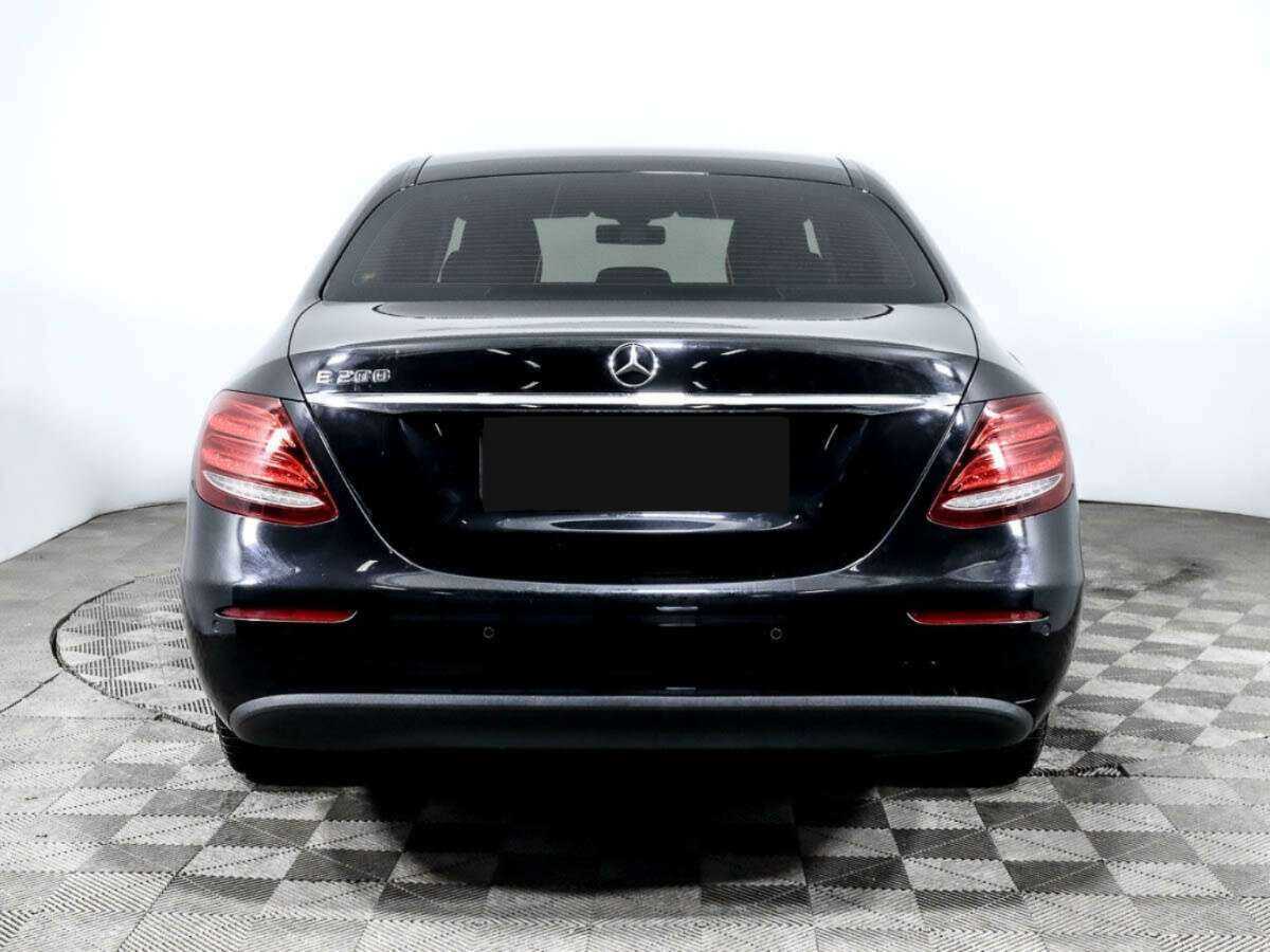 Mercedes-Benz E-Класс 2019 года с пробегом. Фото: #4