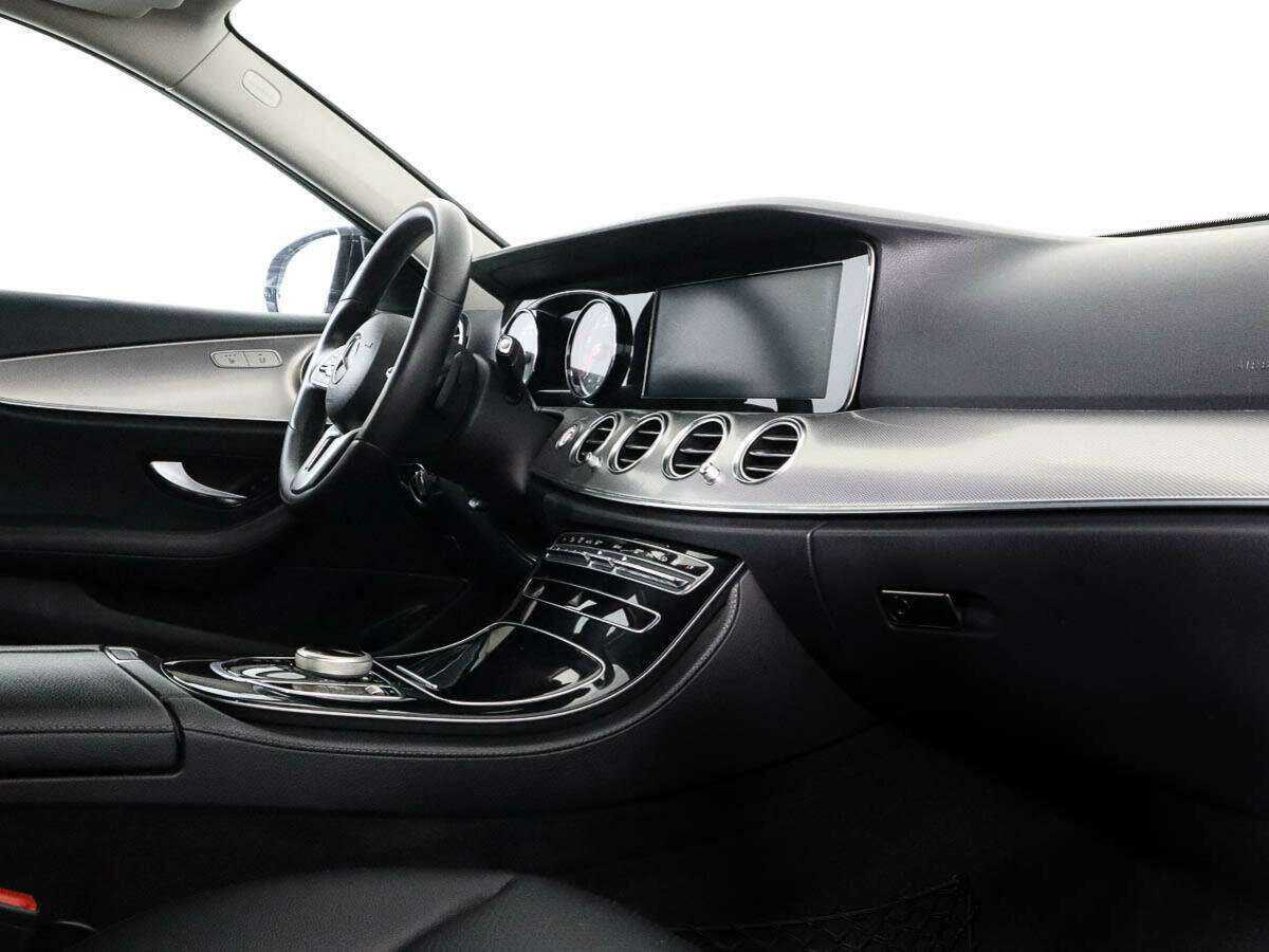 Mercedes-Benz E-Класс 2019 года с пробегом. Фото: #6