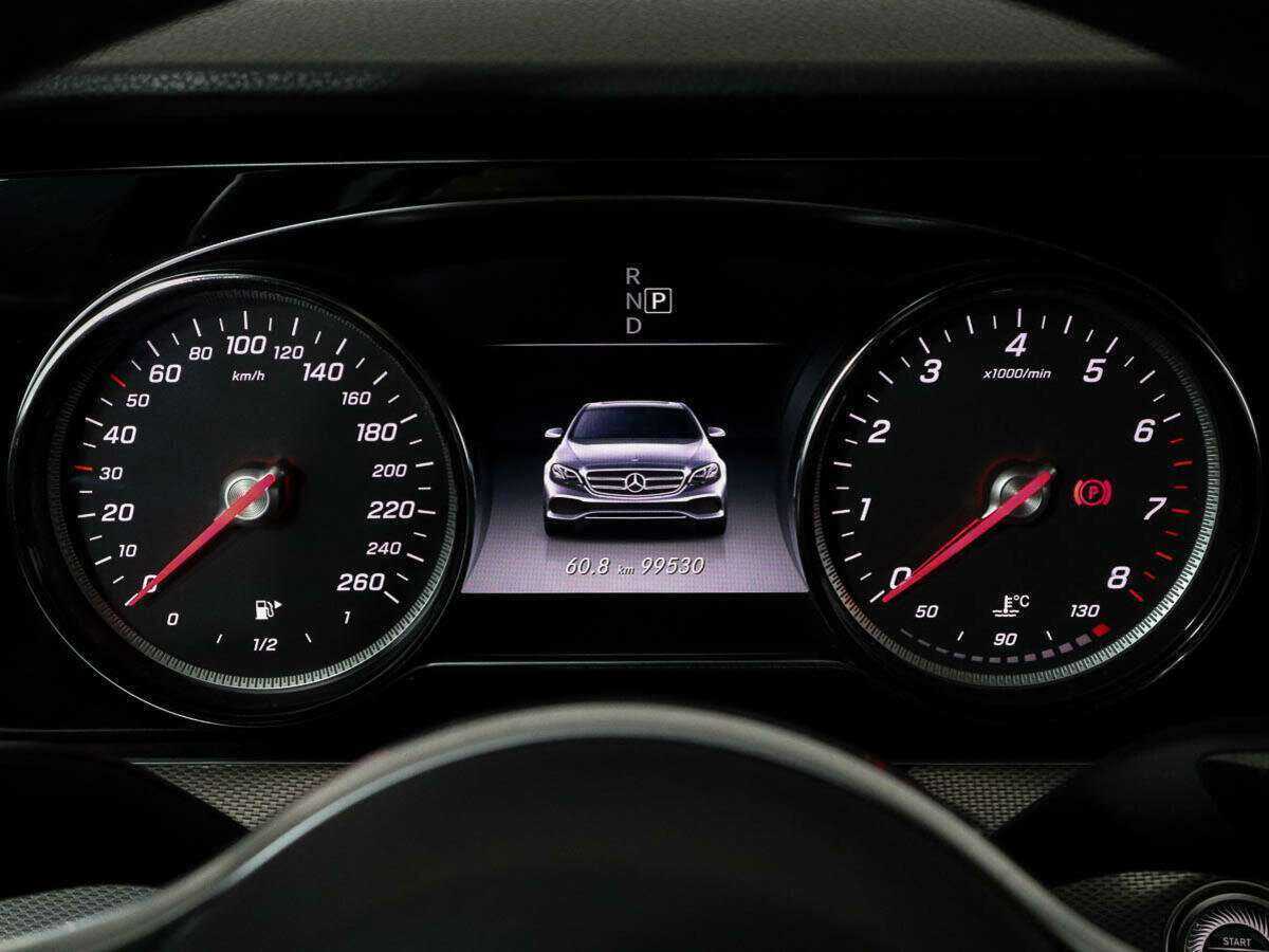 Mercedes-Benz E-Класс 2019 года с пробегом. Фото: #8