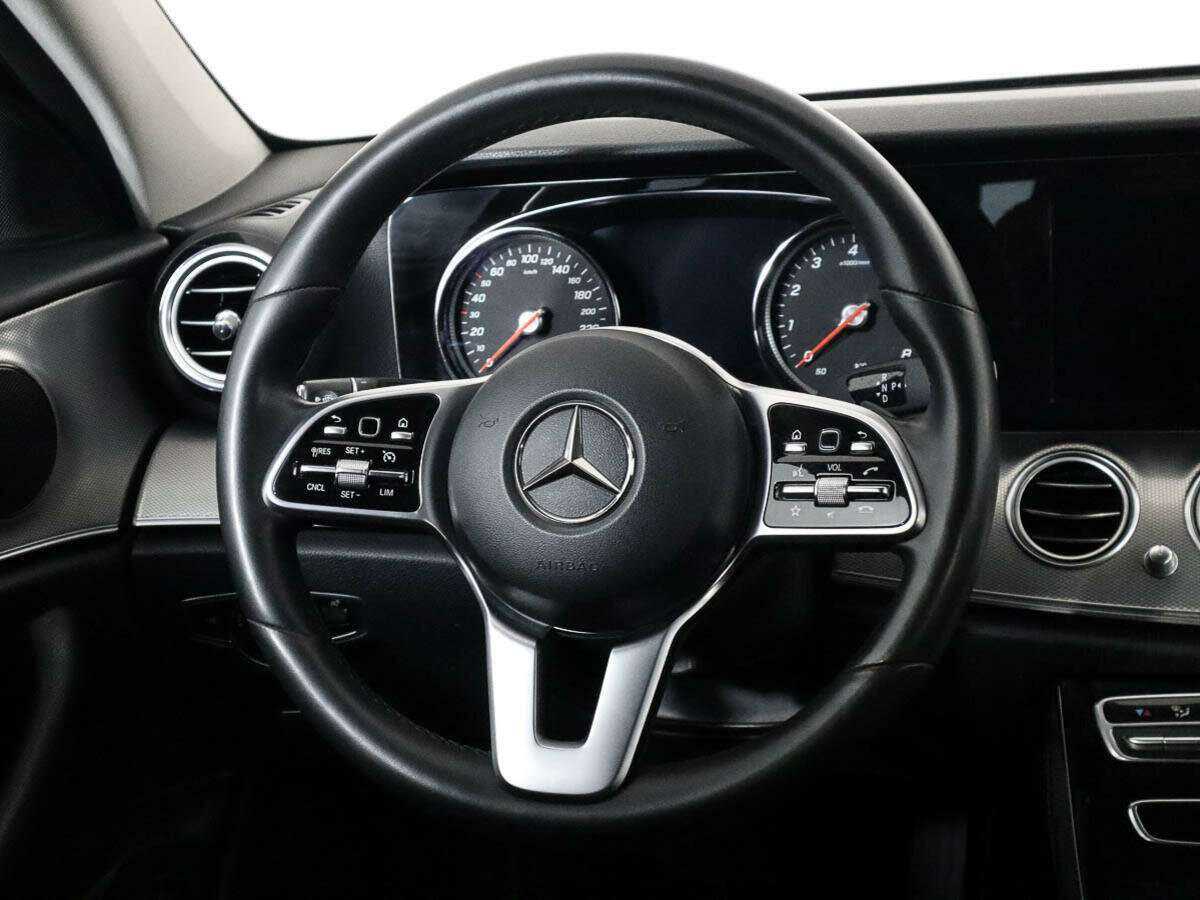 Mercedes-Benz E-Класс 2019 года с пробегом. Фото: #11
