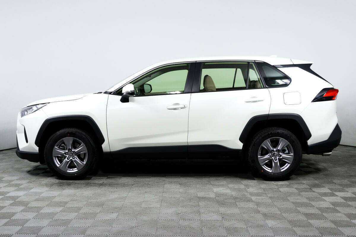 Toyota RAV4 2022 года с пробегом. Фото: #7