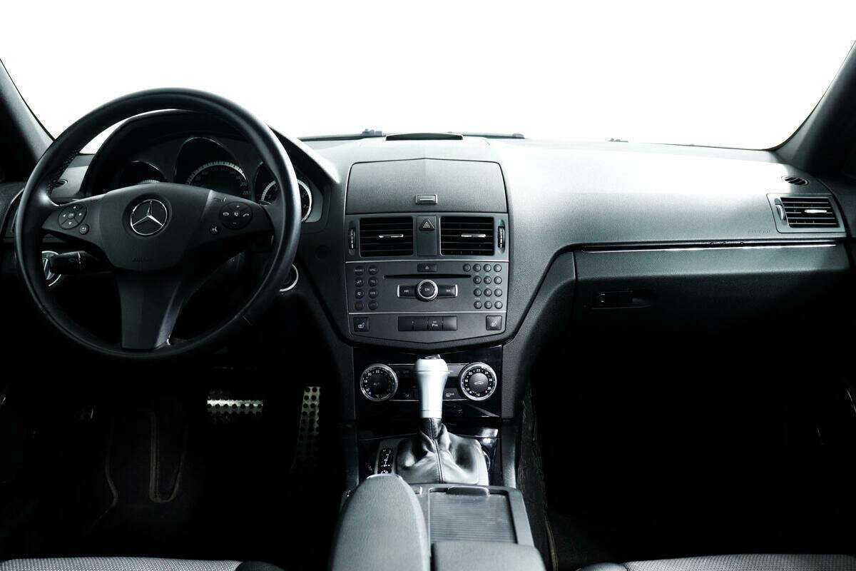 Mercedes-Benz C-Класс 2011 года с пробегом. Фото: #10