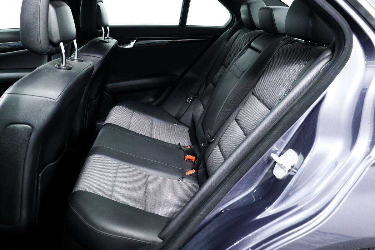 Mercedes-Benz C-Класс 2011 года с пробегом. Фото: #11