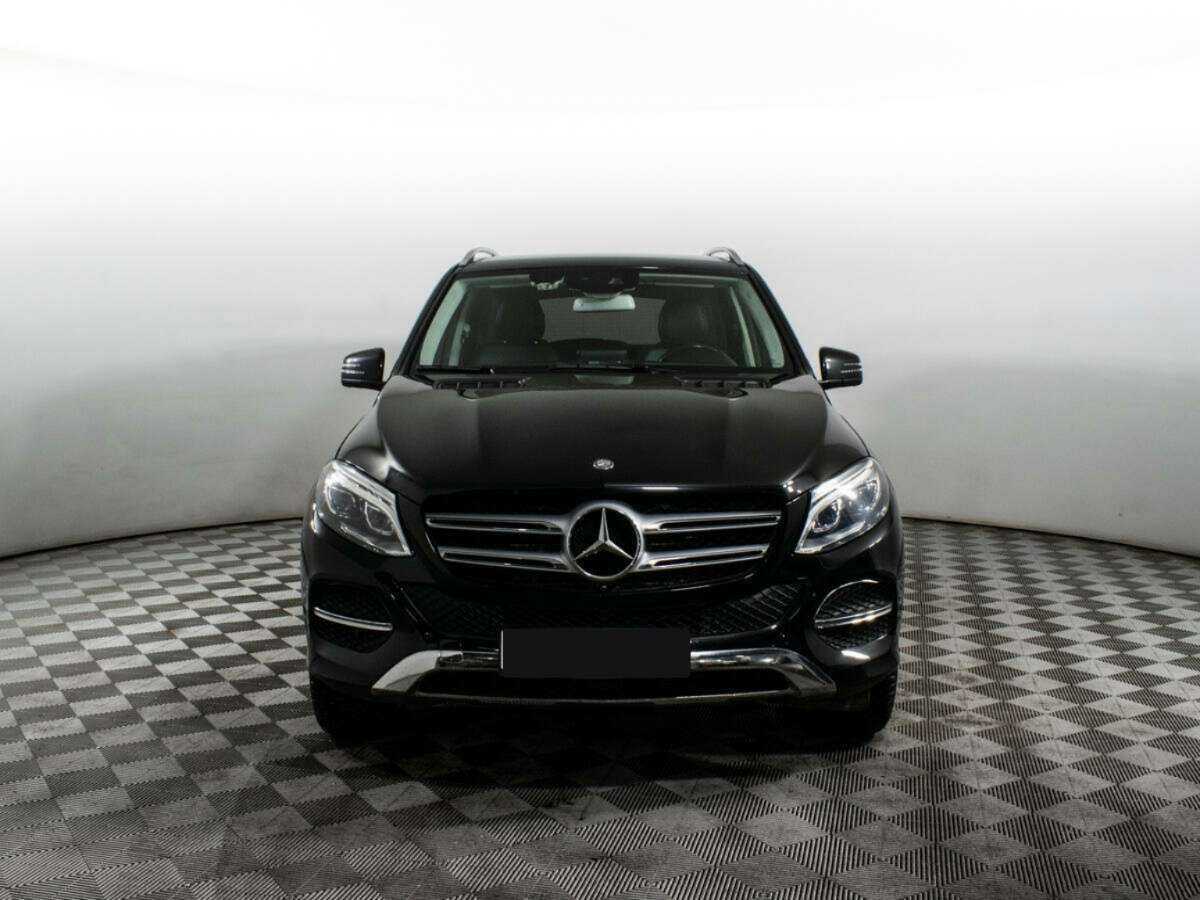 Mercedes-Benz GLE 2017 года с пробегом. Фото: #1
