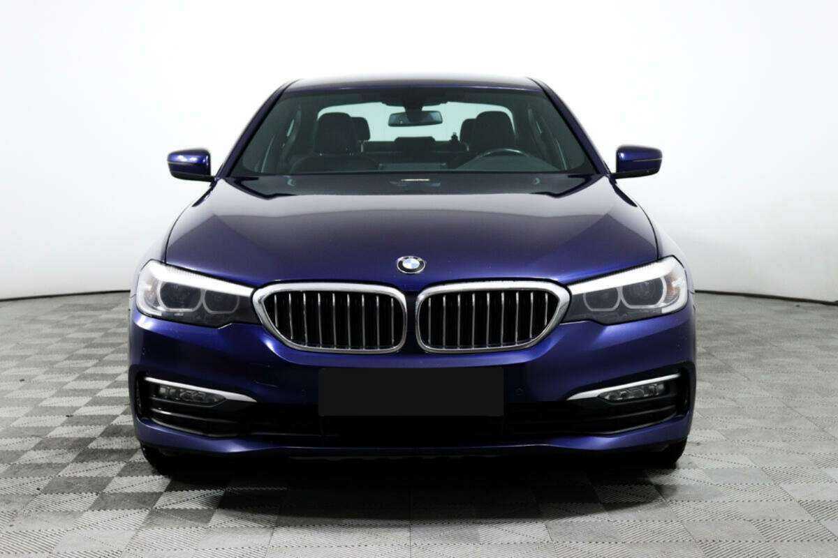 BMW 5 серии 2017 года с пробегом. Фото: #1