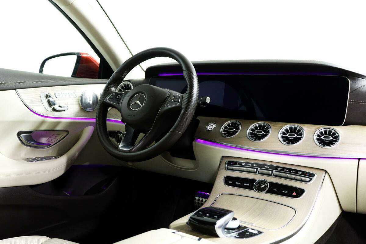 Mercedes-Benz E-Класс 2017 года с пробегом. Фото: #7
