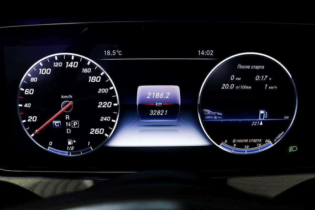 Mercedes-Benz E-Класс 2017 года с пробегом. Фото: #8