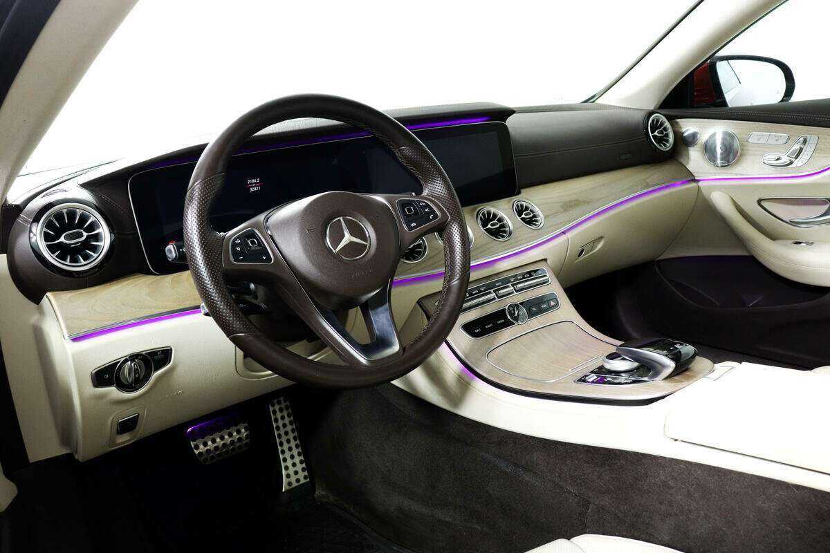 Mercedes-Benz E-Класс 2017 года с пробегом. Фото: #11