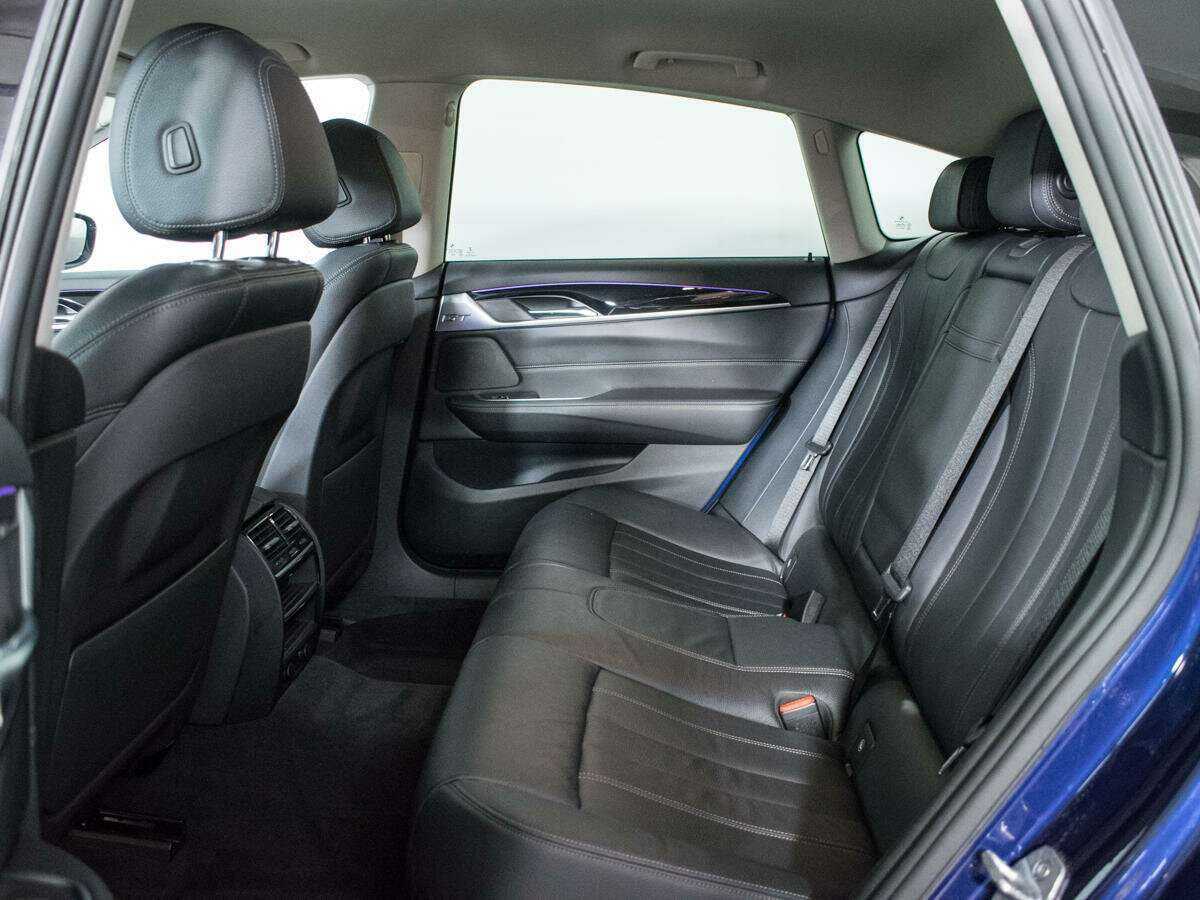 BMW 6 серии 2018 года с пробегом. Фото: #7