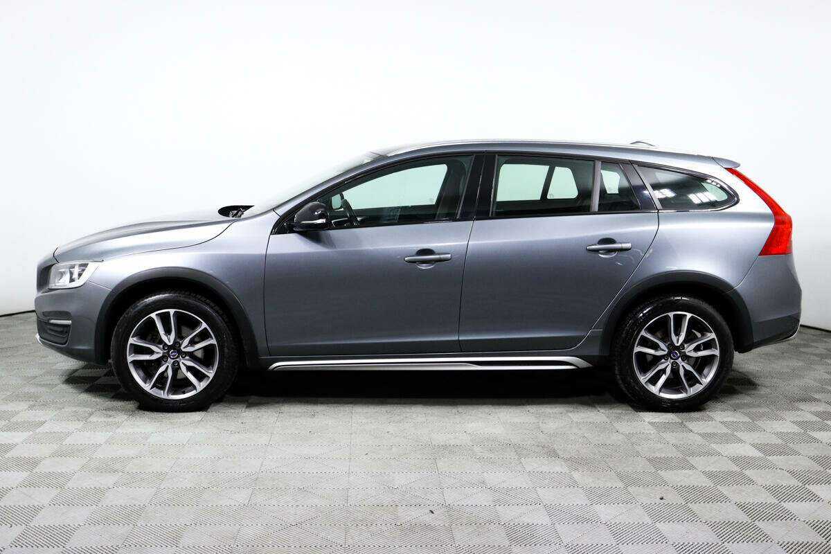 Volvo V60 Cross Country 2018 года с пробегом. Фото: #5
