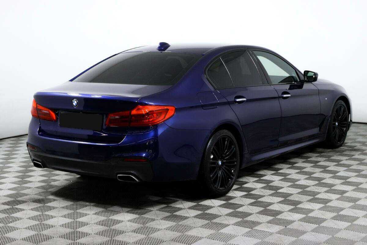 BMW 5 серии 2018 года с пробегом. Фото: #4