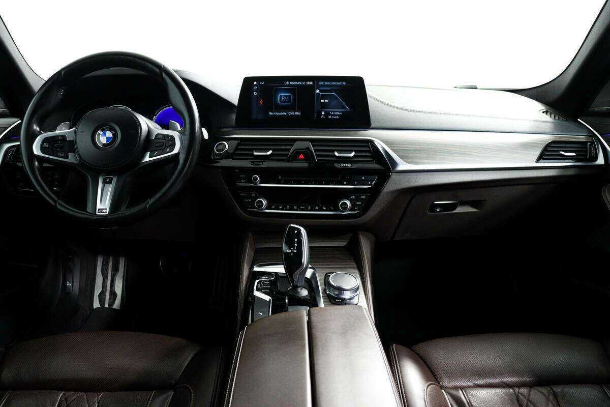 BMW 5 серии 2018 года с пробегом. Фото: #10