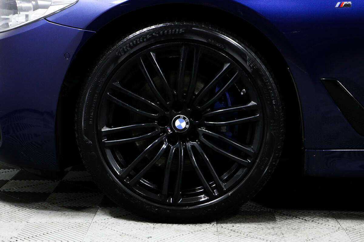 BMW 5 серии 2018 года с пробегом. Фото: #13