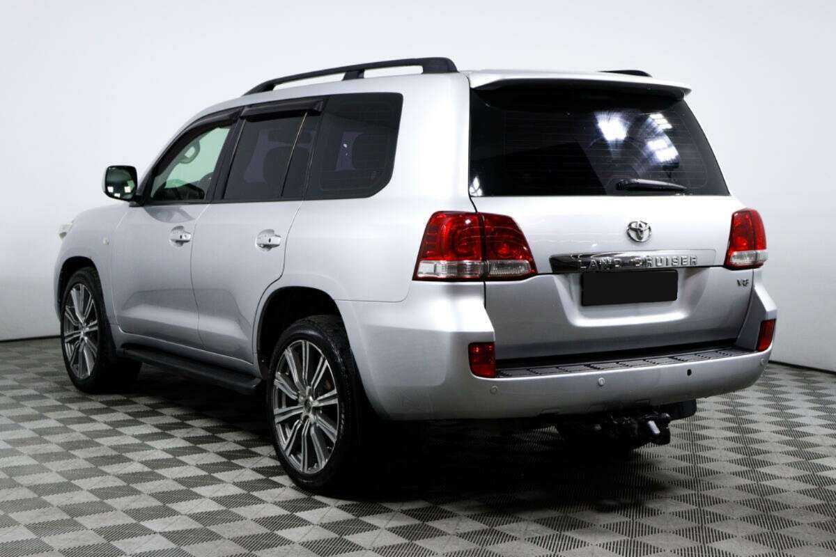 Toyota Land Cruiser 2010 года с пробегом. Фото: #5