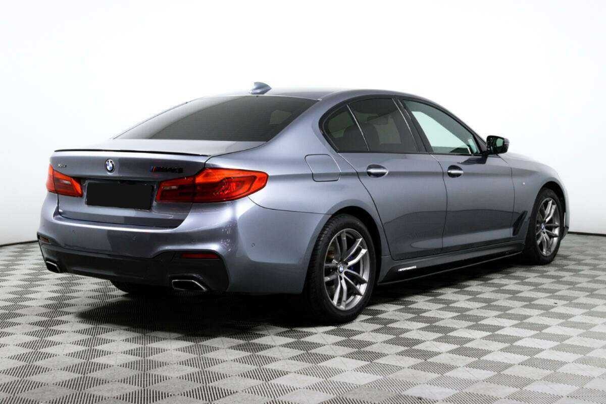 BMW 5 серии 2017 года с пробегом. Фото: #4