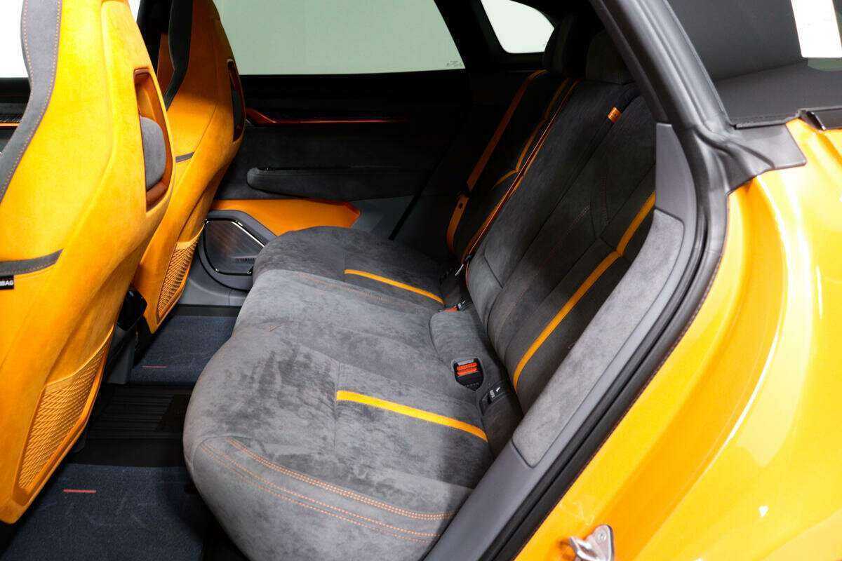 Zeekr 001 2023 года с пробегом. Фото: #11