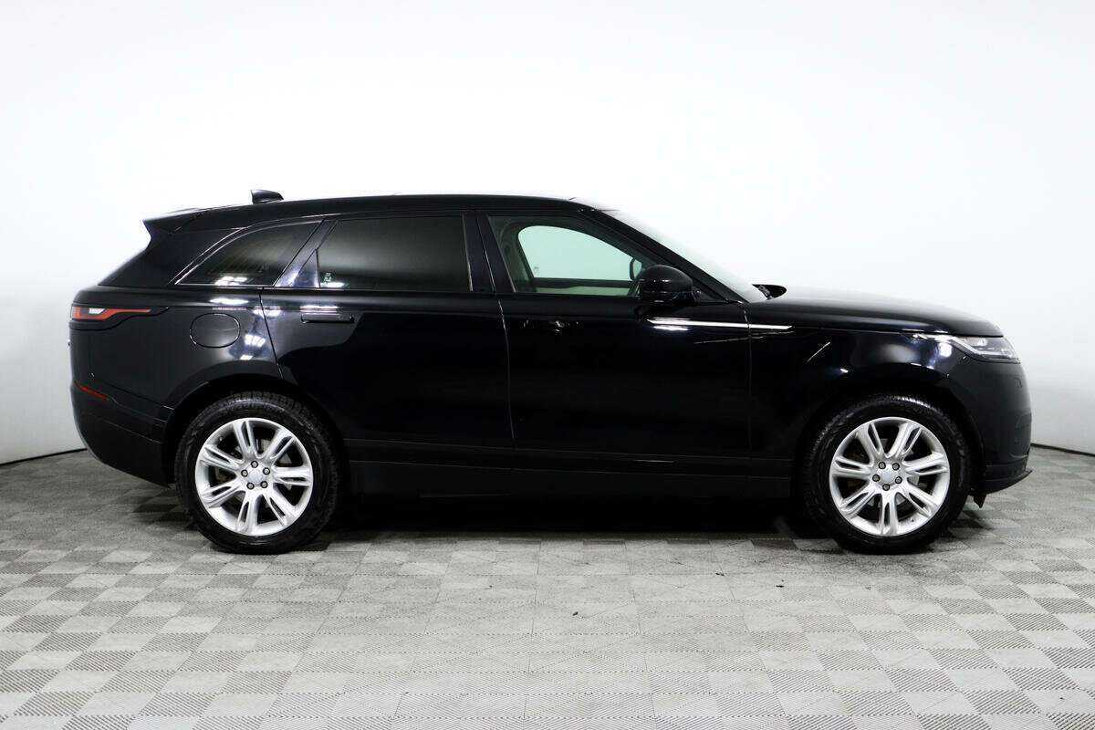 Land Rover Range Rover Velar 2017 года с пробегом. Фото: #2