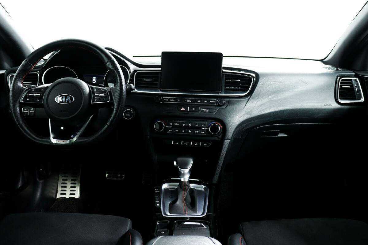 Kia Proceed 2019 года с пробегом. Фото: #10