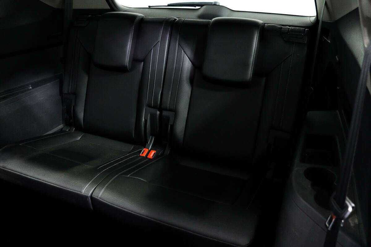 Volkswagen Teramont 2018 года с пробегом. Фото: #12