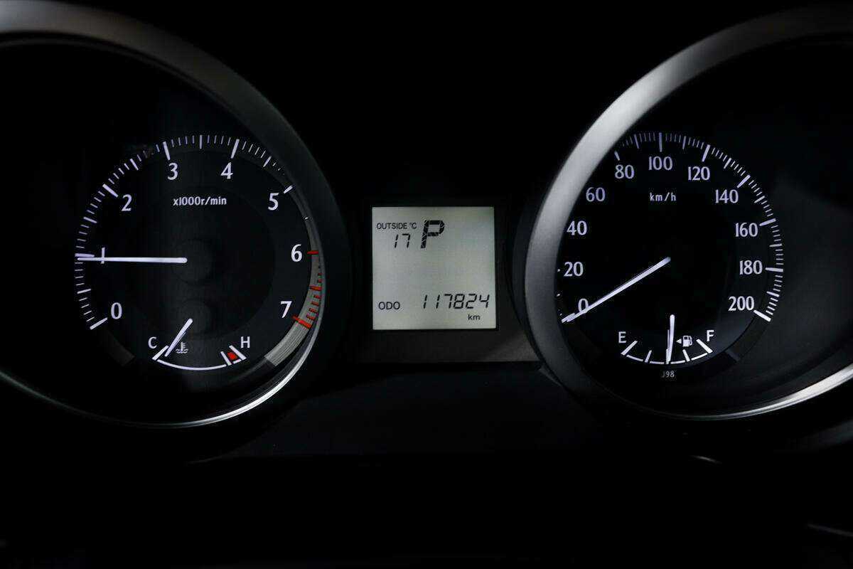 Toyota Land Cruiser Prado 2013 года с пробегом. Фото: #8