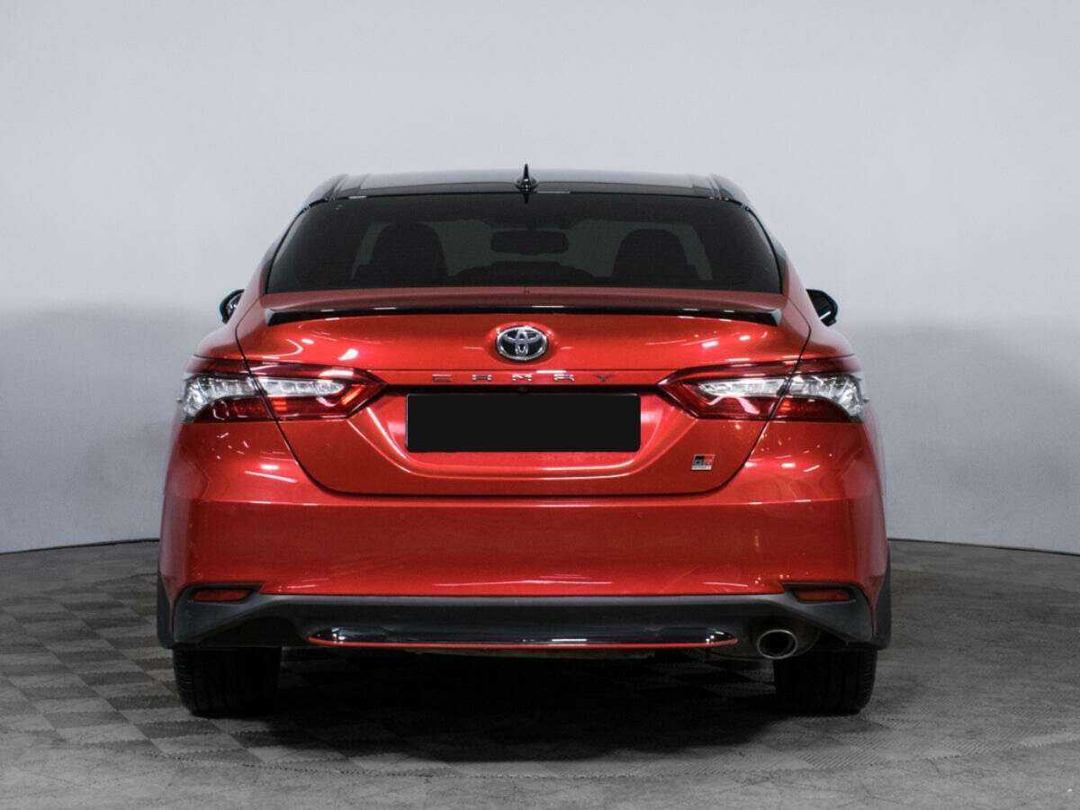 Toyota Camry 2021 года с пробегом. Фото: #5