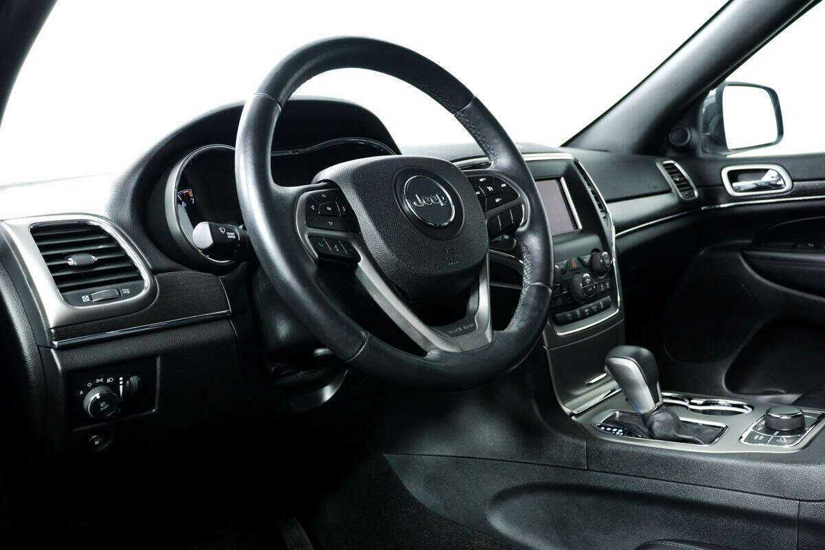 Jeep Grand Cherokee 2018 года с пробегом. Фото: #12