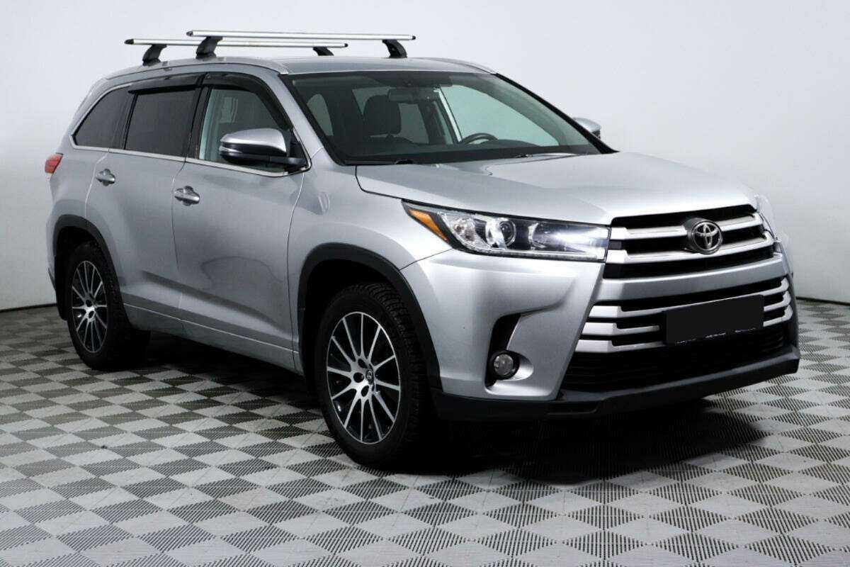 Toyota Highlander 2019 года с пробегом. Фото: #2