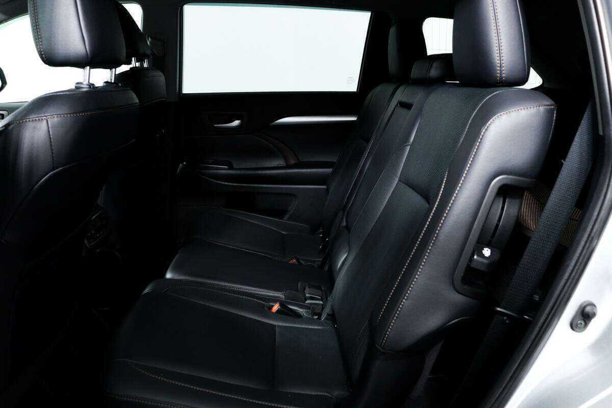 Toyota Highlander 2019 года с пробегом. Фото: #11