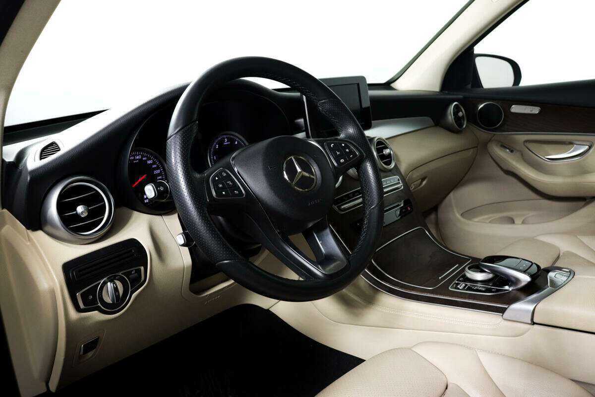 Mercedes-Benz GLC 2017 года с пробегом. Фото: #12