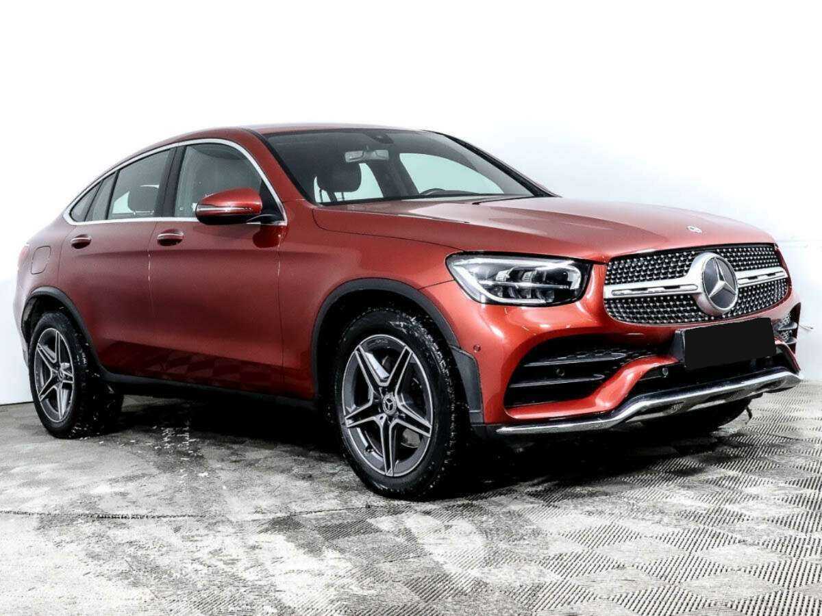 Mercedes-Benz GLC Coupe 2021 года с пробегом. Фото: #2