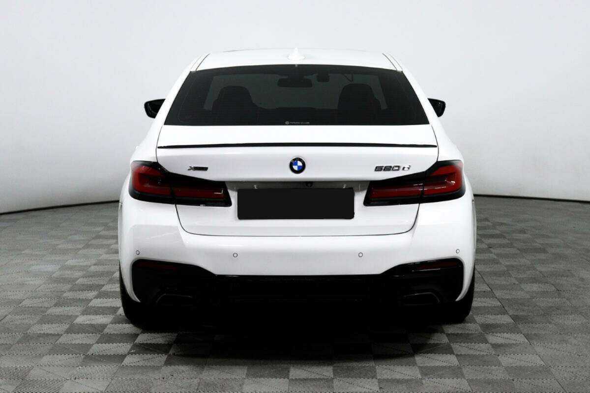 BMW 5 серии 2019 года с пробегом. Фото: #5