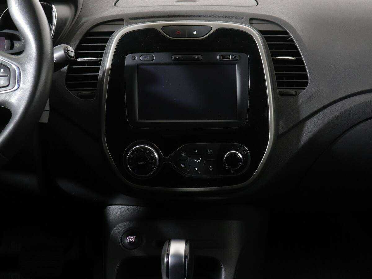 Б/У Рено Каптюр 2016 года. Фото: #11