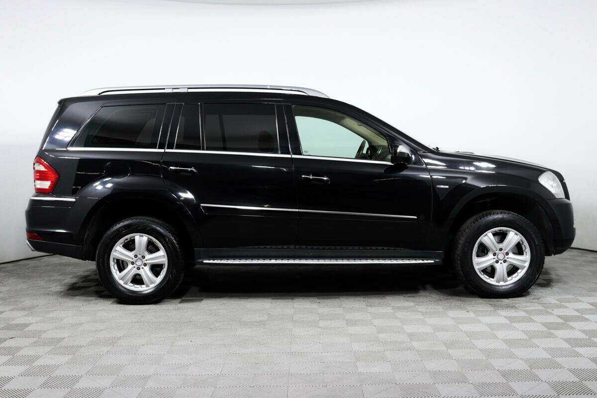 Mercedes-Benz GL-Класс 2009 года с пробегом. Фото: #3