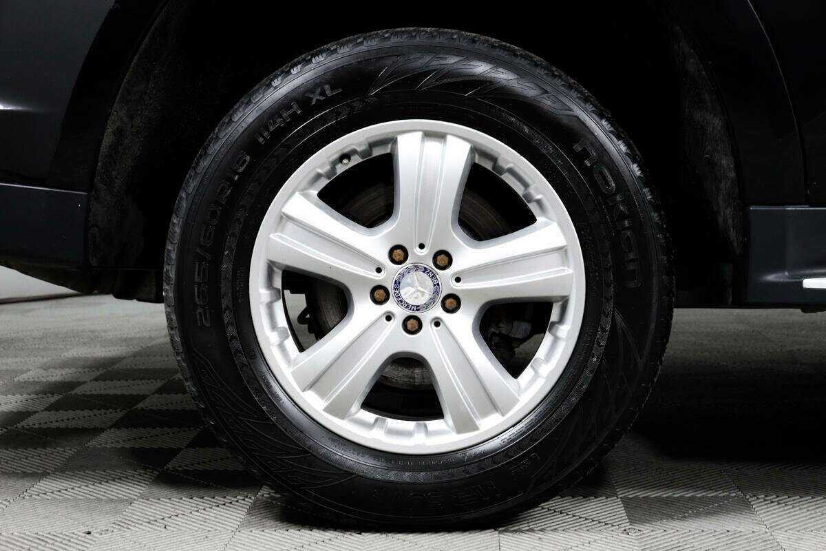 Mercedes-Benz GL-Класс 2009 года с пробегом. Фото: #13